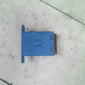 Expressz kézbesítés PEUGEOT 806 Relé bontott alkatrész