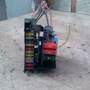 Különleges ajánlat PEUGEOT 807 Biztosítéktábla bcm bsi bsm sam gem modul utastér bontott alkatrész