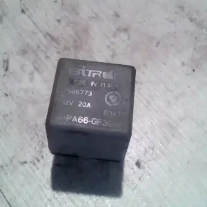 Olcsóbb PEUGEOT BOXER 94-02 Relé 1.9d bontott alkatrész