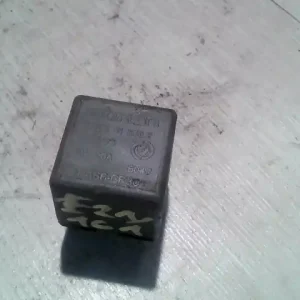 Azonnal elérhető PEUGEOT BOXER 94-02 Relé 1.9d bontott alkatrész