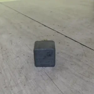 Azonnal elérhető PEUGEOT BOXER 94-02 Relé bontott alkatrész