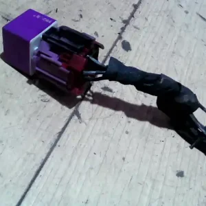 PEUGEOT EXPERT 1995.09.01-2003.12.31 Relé 1.9d bontott alkatrész Kiárusítás