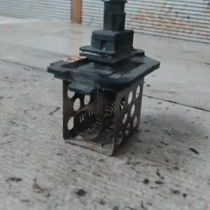 PEUGEOT PARTNER 02- Fűtőmotor előtét ellenállás1.9 d bontott alkatrész Csak ma