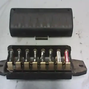 Árengedmény POLSKI FIAT P126 Biztosítéktábla bcm bsi bsm sam gem modulbontott alkatrész