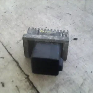 Legnépszerűbb RENAULT CLIO 01-06 Izzítórelé bontott alkatrész