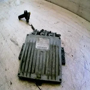 RENAULT CLIO 01-06 Motorvezérlő egység ecu pcm modul 1.5d bontott alkatrész Szezonális akció