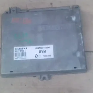 Alacsony ár RENAULT CLIO 90-96 Motorvezérlő egység ecu pcm modul 1.4i bontott alkatrész