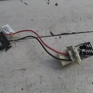 RENAULT CLIO 96-98 Fűtőmotor előtét ellenállásbontott alkatrész Árengedmény