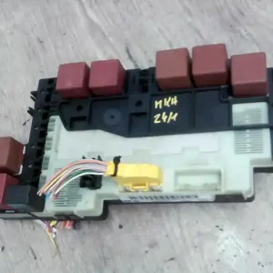 Ne maradj le RENAULT CLIO 98-01 Biztosítéktábla bcm bsi bsm sam gem modul utastér 1.2 benzines bontott alkatrész