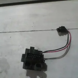 Akciós ár RENAULT CLIO 98-01 Fűtőmotor előtét ellenállás bontott alkatrész