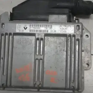 RENAULT CLIO 98-01 Motorvezérlő egység ecu pcm modul bontott alkatrész Ne maradj le