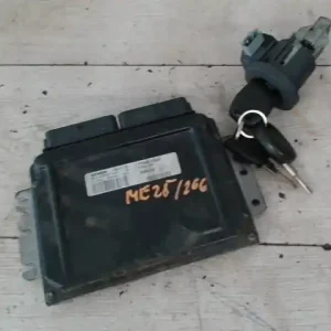 RENAULT CLIO 98-01 Motorvezérlő egység ecu pcm modul bontott alkatrész Azonnali szállítás