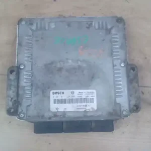Azonnal elérhető RENAULT ESPACE 02.11.01-06.02.28 Motorvezérlő egység ecu pcm modul 1.9dci bontott alkatrész