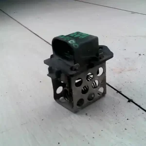 RENAULT Kangoo 2003.01 - 2008.01 Fűtőmotor előtét ellenállásbontott alkatrész Vedd meg most