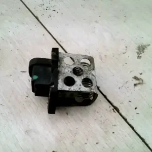 Végkiárusítás RENAULT Kangoo 2003.01 - 2008.01 Fűtőmotor előtét ellenállásbontott alkatrész