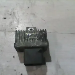 Kedvezményes ár RENAULT KANGOO 97-03 Izzítórelé bontott alkatrész