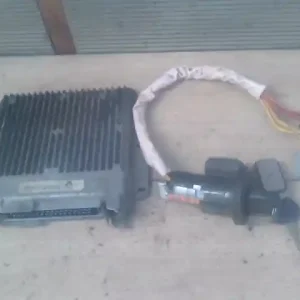 Kedvezményes ár RENAULT KANGOO 97-03 Motorvezérlő egység ecu pcm modul +gyújtáskapcsoló 2 kulccsal+ immo gyűrű,1.2i bontott alkatrész