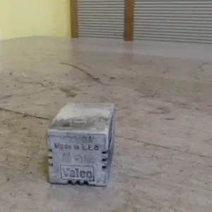 RENAULT LAGUNA 94-98 Relé bontott alkatrész Szuper ajánlat