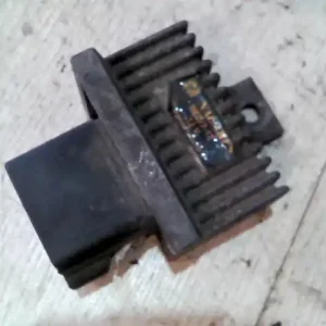 RENAULT LAGUNA 98- Izzítórelé bontott alkatrész Legkelendőbb