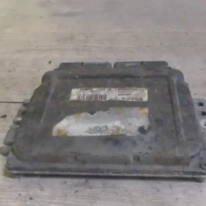 Biztonságos vásárlás RENAULT LAGUNA 98- Motorvezérlő egység ecu pcm modul 1.6 i bontott alkatrész