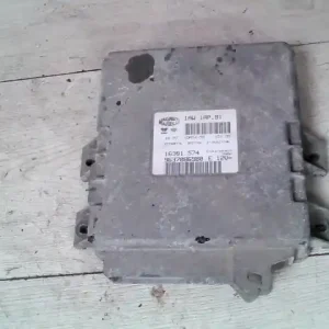 RENAULT MASTER 97-03 Motorvezérlő egység ecu pcm modul bontott alkatrész Különleges ajánlat