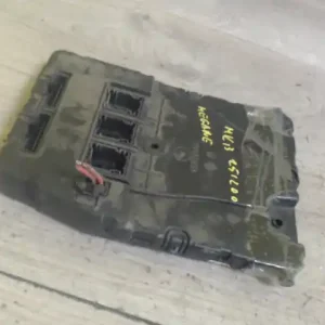 Csak ma RENAULT MEGANE 02-05 Biztosítéktábla bcm bsi bsm sam gem modul utastér bontott alkatrész