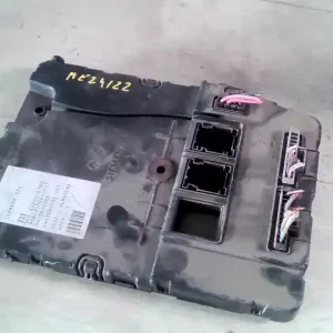 Népszerű RENAULT MEGANE 02-05 Komfort elektronika bontott alkatrész