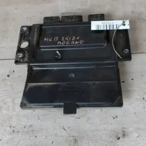 RENAULT MEGANE 02-05 Motorvezérlő egység ecu pcm modul bontott alkatrész Bestseller