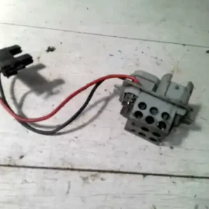 Kihagyhatatlan ajánlat RENAULT MEGANE 99-02 Fűtőmotor előtét ellenállásnem klímás bontott alkatrész