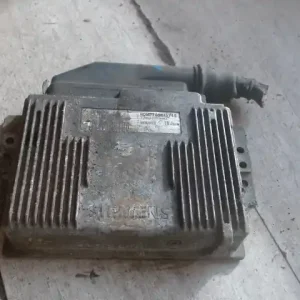 Végkiárusítás RENAULT MEGANE SCENIC 97-99 Motorvezérlő egység ecu pcm modul 1.6i bontott alkatrész