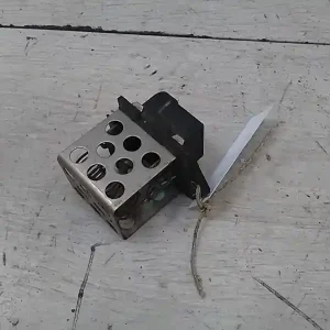 RENAULT MEGANE SCENIC 99-03 Fűtőmotor előtét ellenállásbontott alkatrész Akció