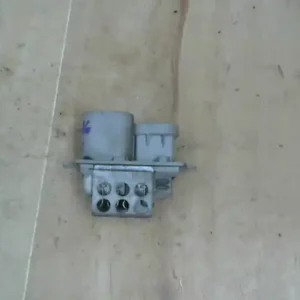 RENAULT MEGANE SCENIC 97-99 Fűtőmotor előtét ellenállásbontott alkatrész Különleges ajánlat