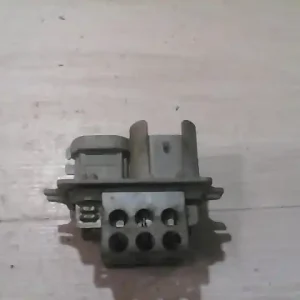 RENAULT MEGANE SCENIC 97-99 Fűtőmotor előtét ellenállásbontott alkatrész Különleges ajánlat