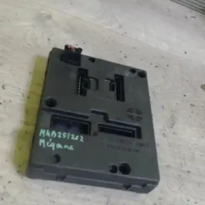 RENAULT MEGANE SCENIC 97-99 Komfort elektronika bontott alkatrész Szezonális akció