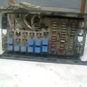 RENAULT Midliner Biztosítéktábla bontott alkatrész Azonnal elérhető