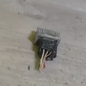 Vedd meg online RENAULT SCENIC 03-06 Izzítórelé 1.5 d bontott alkatrész