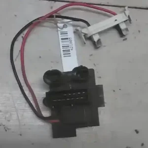 Ingyenes szállítás RENAULT THALIA 02.03-08.10 Fűtőmotor előtét ellenállásbontott alkatrész