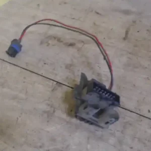 Árengedmény RENAULT THALIA 02.03-08.10 Fűtőmotor előtét ellenállás1.4 i bontott alkatrész