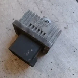 Alacsony ár RENAULT THALIA 02.03-08.10 Izzítórelé bontott alkatrész