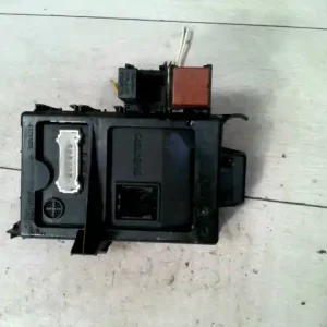 Ne maradj le RENAULT THALIA 02.03-08.10 Komfort elektronika 1.4i bontott alkatrész