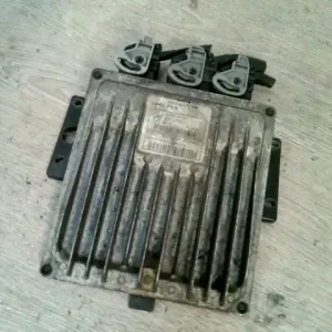 RENAULT THALIA 02.03-08.10 Motorvezérlő egység ecu pcm modul 1.5 d bontott alkatrész Vedd meg online