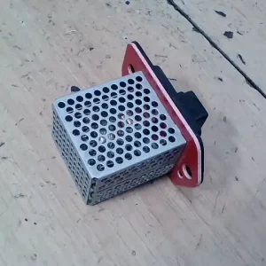 Kihagyhatatlan ajánlat RENAULT Trafic 2014.05.01-2021.11.01 Fűtőmotor előtét ellenálláshátsó bontott alkatrész