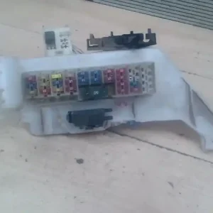 RENAULT TWINGO 93-98 Biztosítéktábla bcm bsi bsm sam gem modul utastér 1.2i bontott alkatrész Ne maradj le