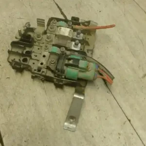 Szuper ajánlat RENAULT Trafic 2006.08.01-2014.04.30 Akkumulátor saru bontott alkatrész