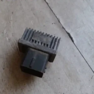 Outlet RENAULT Trafic 2006.08.01-2014.04.30 Izzítórelé 2.0d bontott alkatrész