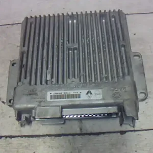 Utolsó esély RENAULT TWINGO 93-98 Motorvezérlő egység ecu pcm modul 1.2ibontott alkatrész