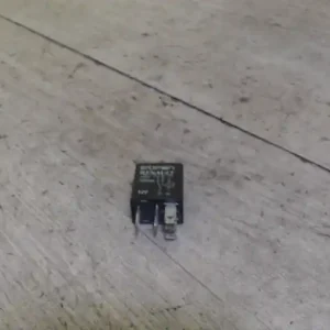 RENAULT TWINGO 93-98 Relé bontott alkatrész Azonnal elérhető