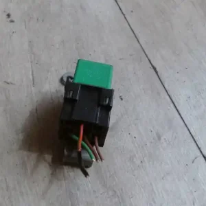 Expressz kézbesítés ROVER 25 Relé bontott alkatrész