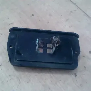 Vásárlói kedvenc ROVER 414 Fűtőmotor előtét ellenállásklímás bontott alkatrész