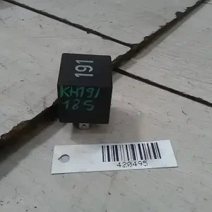 SEAT Arosa 97.04-00.08 Relé bontott alkatrész Gyors szállítás